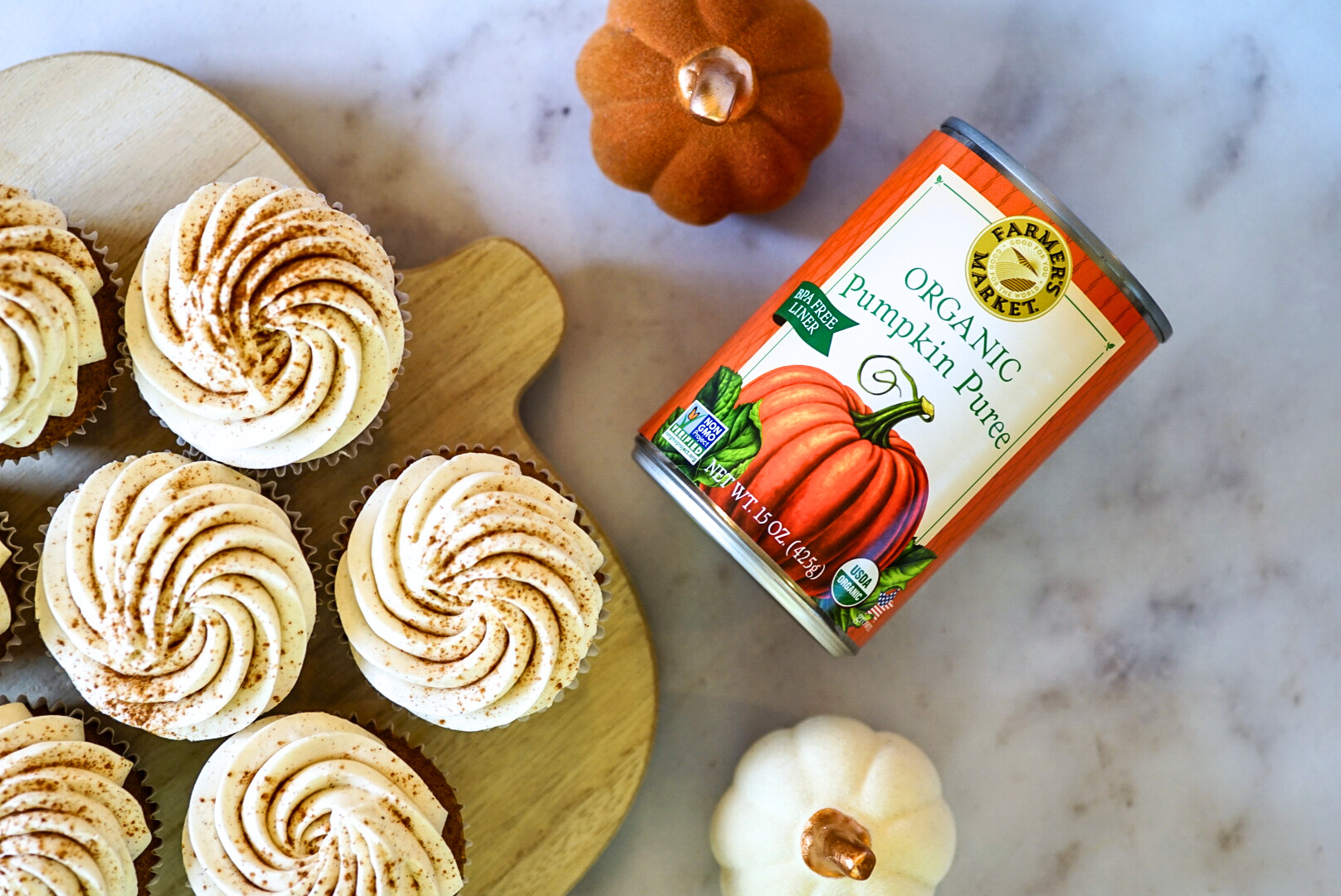 Cupcakes made with Farmer's Market Foods Organic Pumpkin Puree 